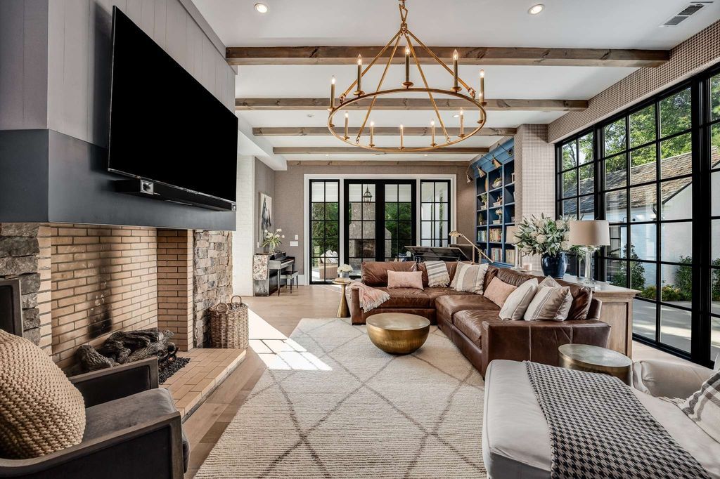 Opulence in Nashville Lindsay Hunt Sulaks Architectural Masterpiece Hits Market at 10 Million 25