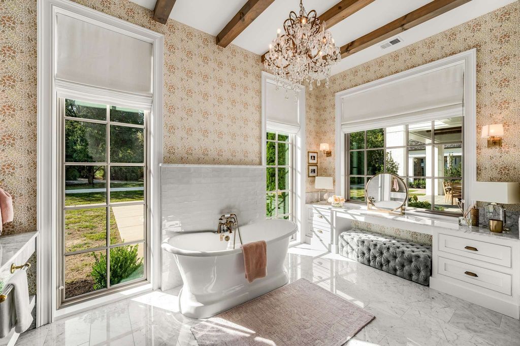 Opulence in Nashville Lindsay Hunt Sulaks Architectural Masterpiece Hits Market at 10 Million 33