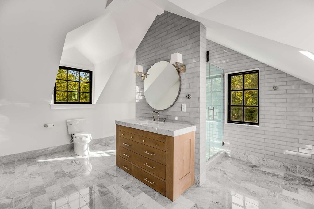 Opulence in Nashville Lindsay Hunt Sulaks Architectural Masterpiece Hits Market at 10 Million 42