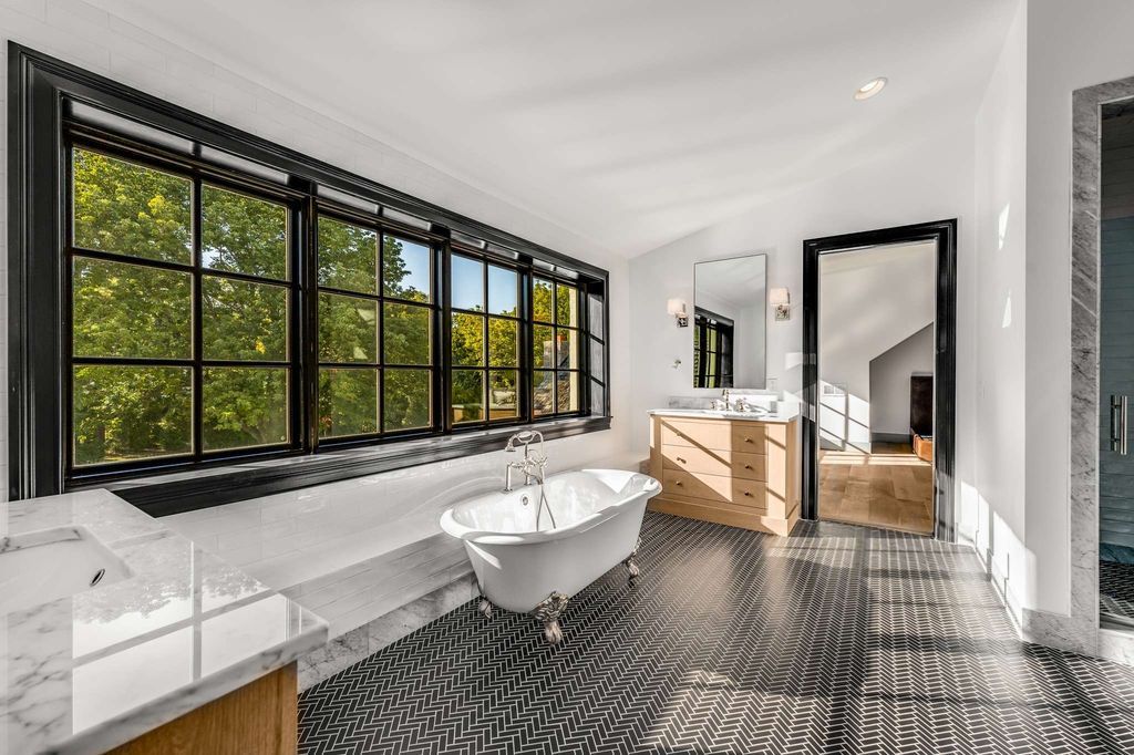 Opulence in Nashville Lindsay Hunt Sulaks Architectural Masterpiece Hits Market at 10 Million 44