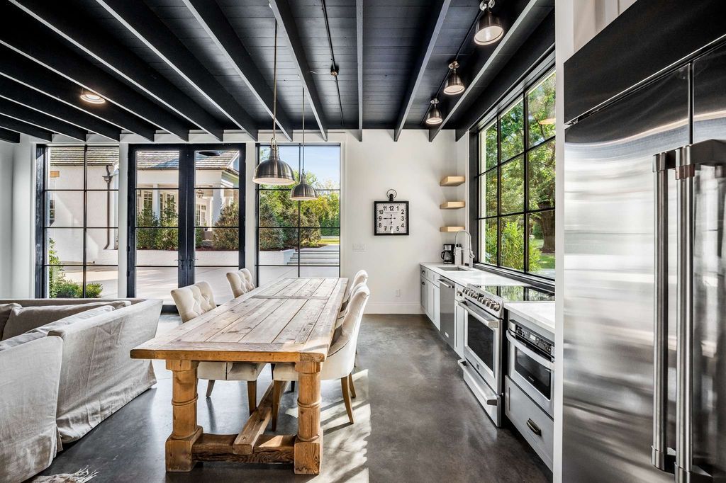 Opulence in Nashville Lindsay Hunt Sulaks Architectural Masterpiece Hits Market at 10 Million 53