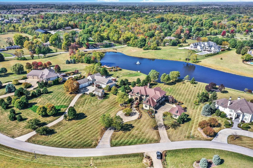 Opulent Oasis 2.5 Million Architectural Marvel Unveiled in Bargersville Indiana 3