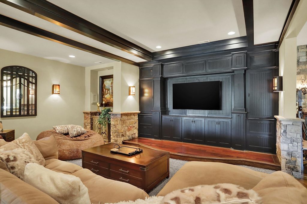Opulent Oasis 2.5 Million Architectural Marvel Unveiled in Bargersville Indiana 37
