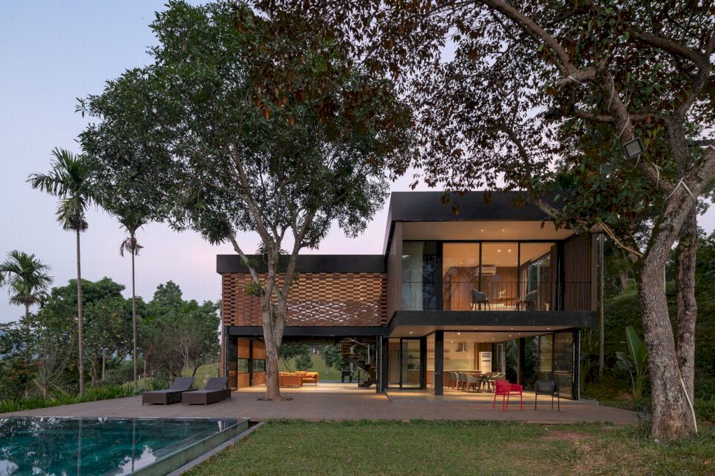 Quin Hill Camp, Harmony of Nature and Architecture by Idee Architects