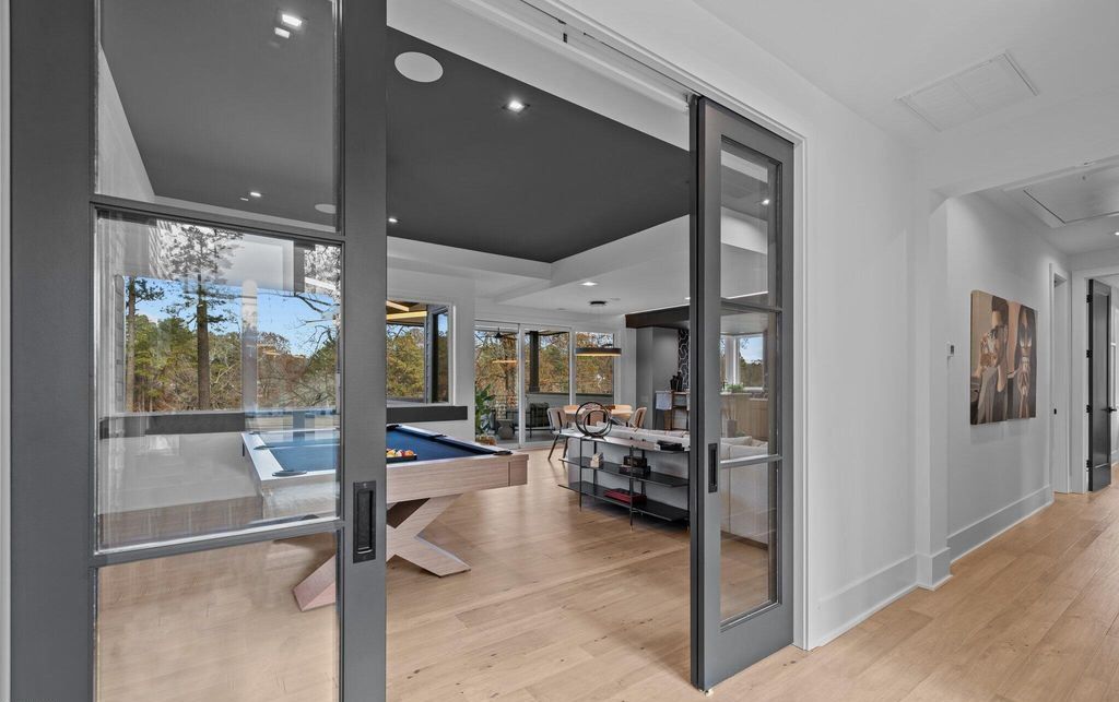 Sophisticated Elegance A 5.5 Million Oasis with Modern Design and Breathtaking North Carolina Vistas 29