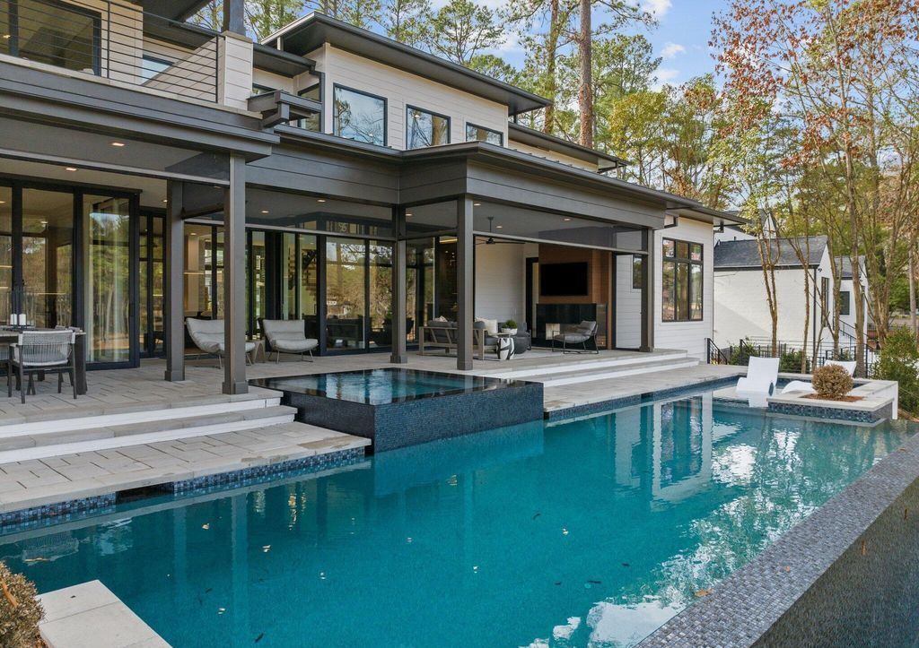 Sophisticated Elegance A 5.5 Million Oasis with Modern Design and Breathtaking North Carolina Vistas 53