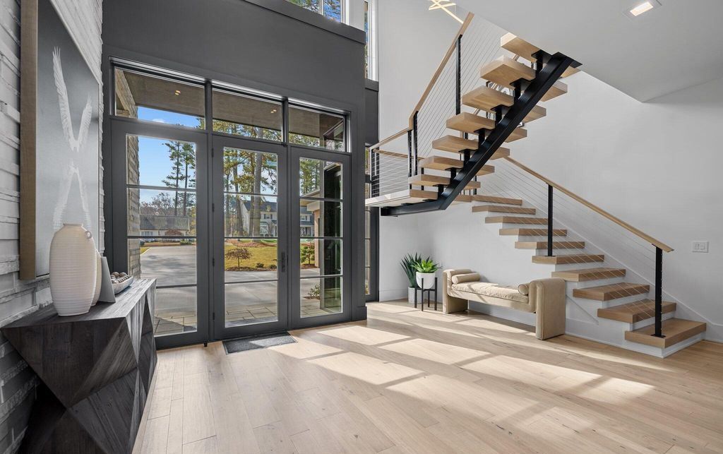 Sophisticated Elegance A 5.5 Million Oasis with Modern Design and Breathtaking North Carolina Vistas 7