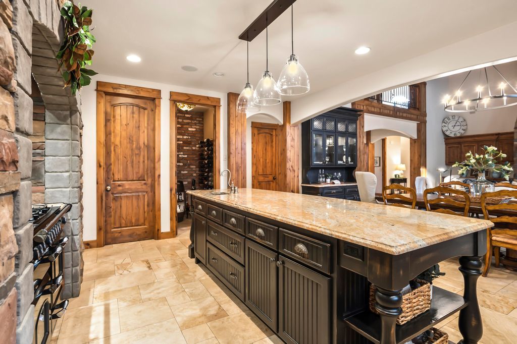 Sophisticated Luxury A Masterpiece Home on Tam McArthur Loop Broken Top Asking 2.098 Million 14