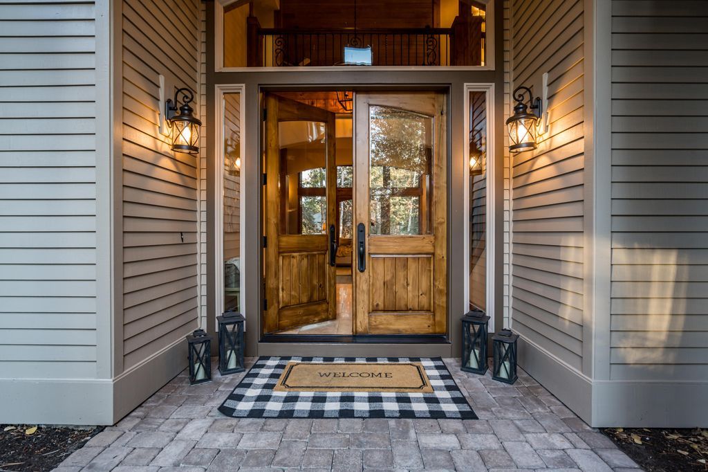 Sophisticated Luxury A Masterpiece Home on Tam McArthur Loop Broken Top Asking 2.098 Million 5