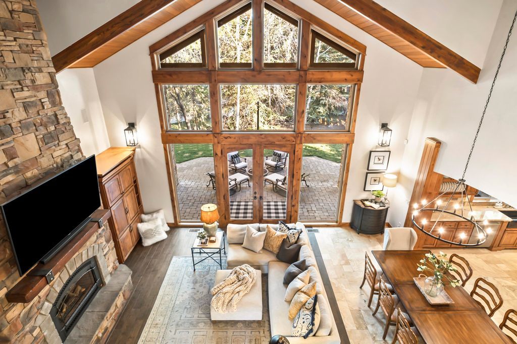 Sophisticated Luxury A Masterpiece Home on Tam McArthur Loop Broken Top Asking 2.098 Million 7