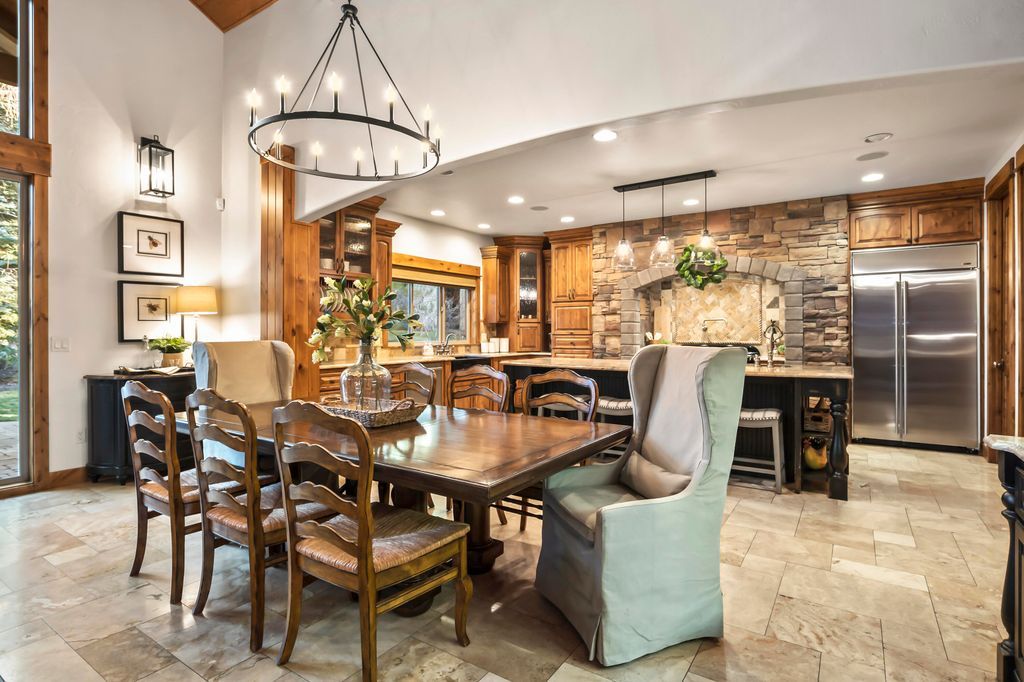Sophisticated Luxury A Masterpiece Home on Tam McArthur Loop Broken Top Asking 2.098 Million 9