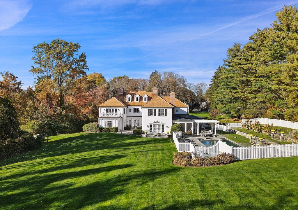 Southern Splendor Estate A Sunlit Haven of Luxury Privacy and Elegance in Connecticut Priced at 9.75 Million 38