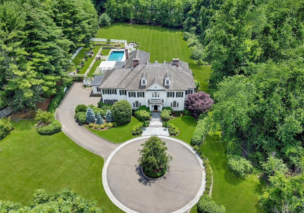 Southern Splendor Estate A Sunlit Haven of Luxury Privacy and Elegance in Connecticut Priced at 9.75 Million 43