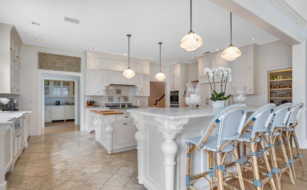 Southern Splendor Estate A Sunlit Haven of Luxury Privacy and Elegance in Connecticut Priced at 9.75 Million 5