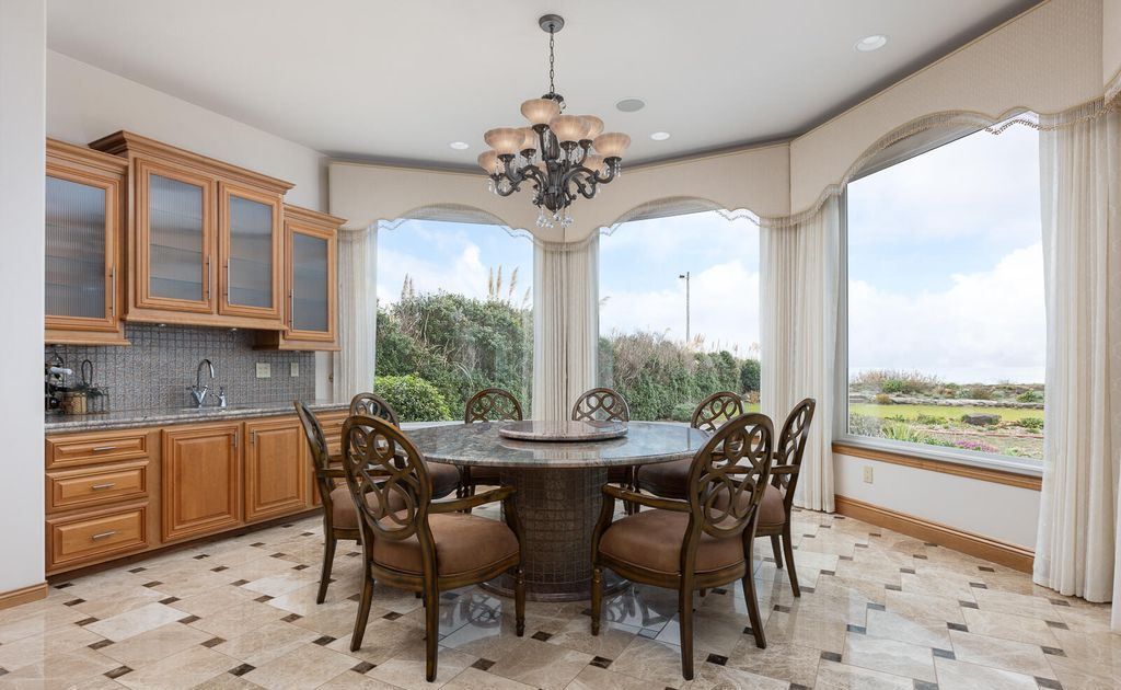 Spanish Style Estate in Yachats a Tranquil 3.995M Park Like Retreat 14