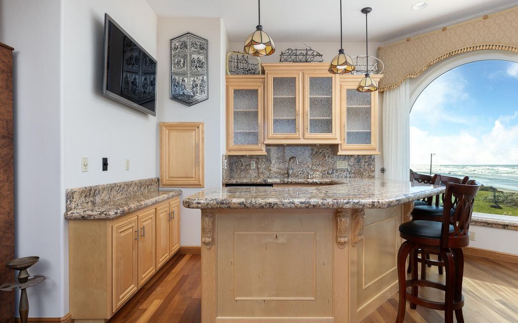 Spanish Style Estate in Yachats a Tranquil 3.995M Park Like Retreat 26