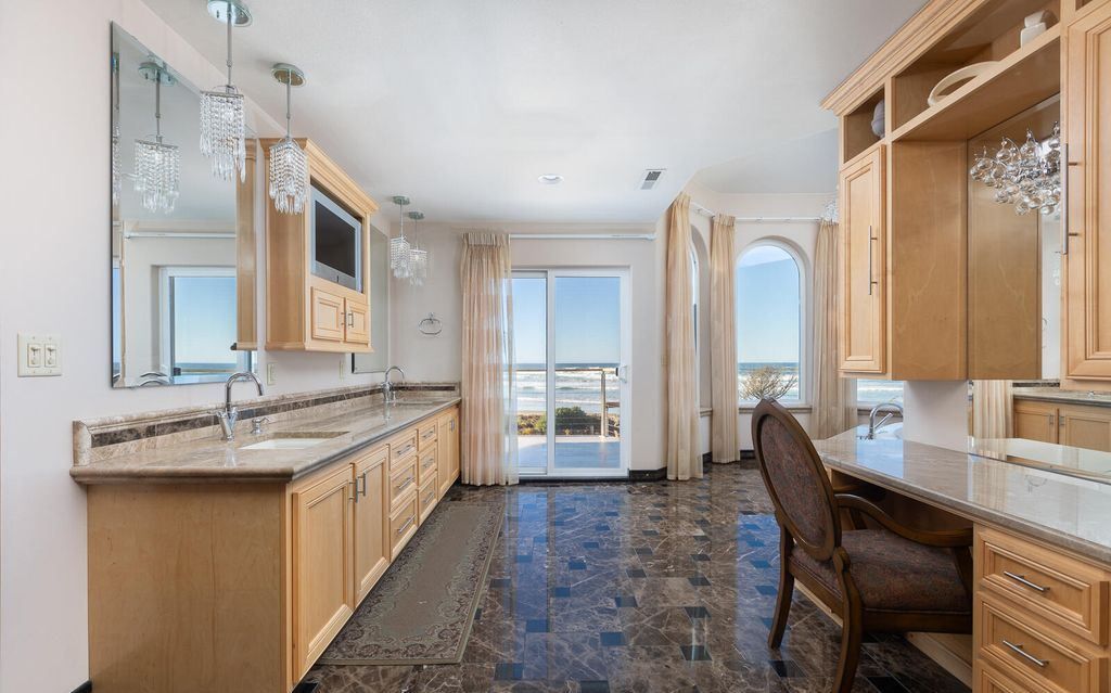 Spanish Style Estate in Yachats a Tranquil 3.995M Park Like Retreat 30