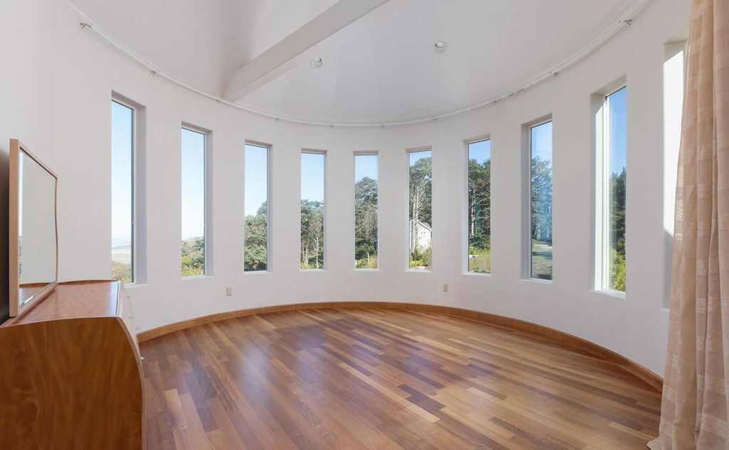 Spanish Style Estate in Yachats a Tranquil 3.995M Park Like Retreat 38