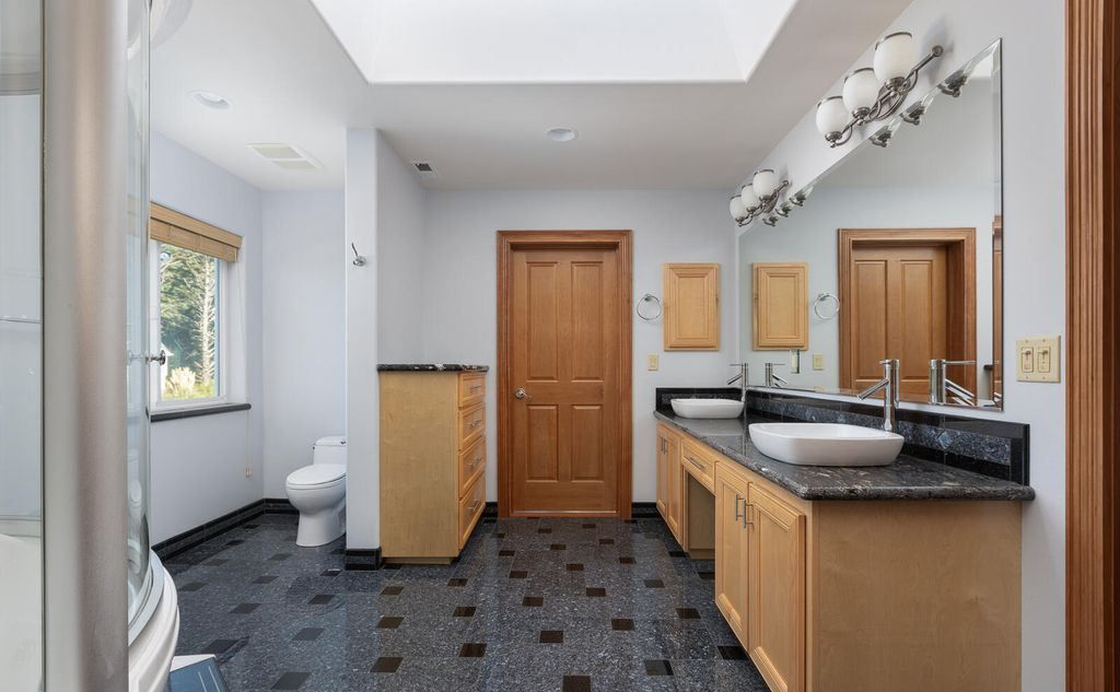 Spanish Style Estate in Yachats a Tranquil 3.995M Park Like Retreat 39