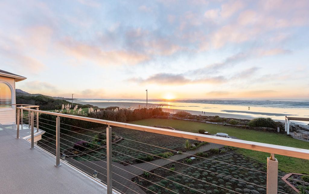Spanish Style Estate in Yachats a Tranquil 3.995M Park Like Retreat 44