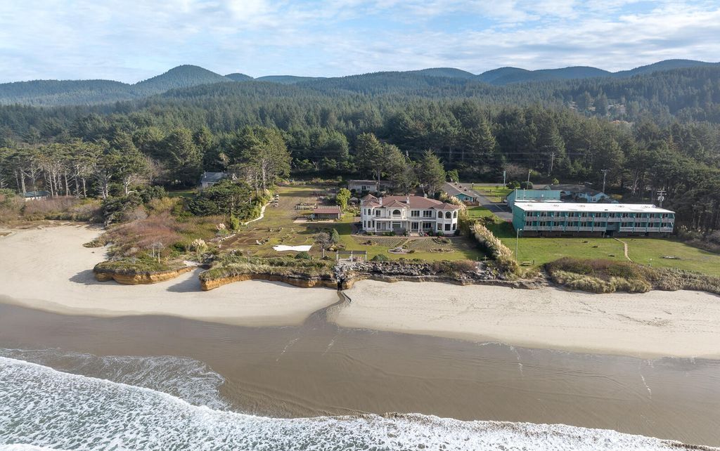Spanish Style Estate in Yachats a Tranquil 3.995M Park Like Retreat 52