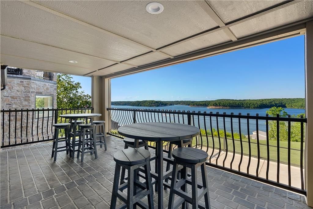 Stone Mansion Iconic Lakefront Retreat on the Beautiful Lake of the Ozarks Missouri Offered at 7.8 Million 32