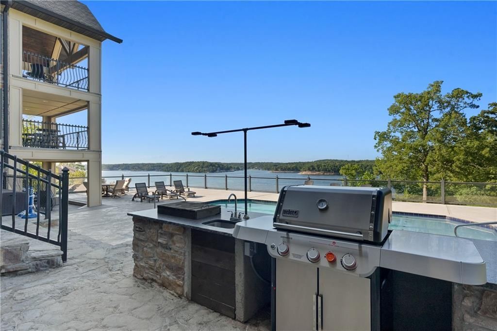 Stone Mansion Iconic Lakefront Retreat on the Beautiful Lake of the Ozarks Missouri Offered at 7.8 Million 34
