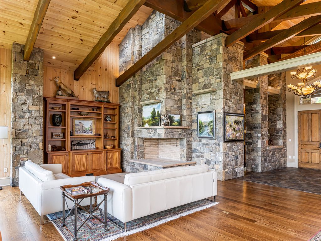Stonewood Farm A Serene Retreat with Breathtaking Views in North Carolina Offered at 6495 Million 12