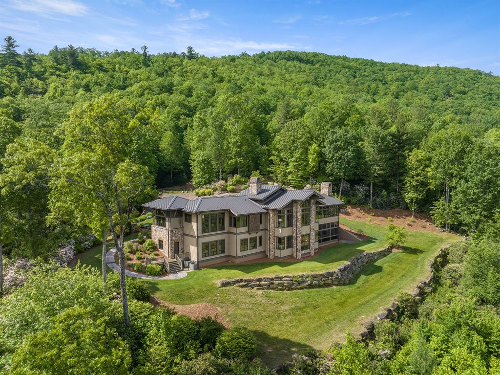 Stonewood Farm A Serene Retreat with Breathtaking Views in North Carolina Offered at 6495 Million 2