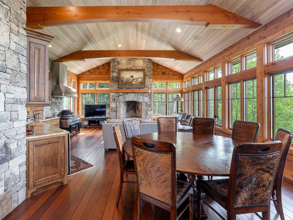 Stonewood Farm A Serene Retreat with Breathtaking Views in North Carolina Offered at 6495 Million 25