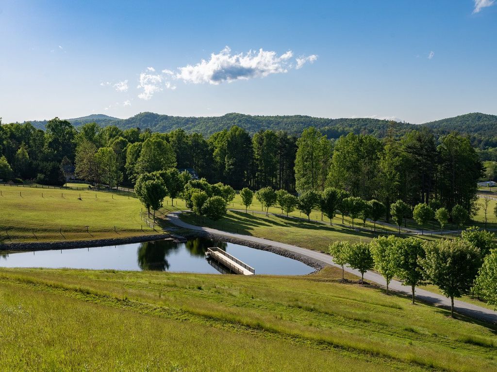 Stonewood Farm A Serene Retreat with Breathtaking Views in North Carolina Offered at 6495 Million 44