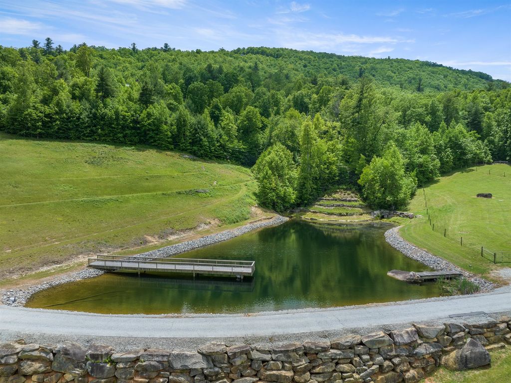 Stonewood Farm A Serene Retreat with Breathtaking Views in North Carolina Offered at 6495 Million 45
