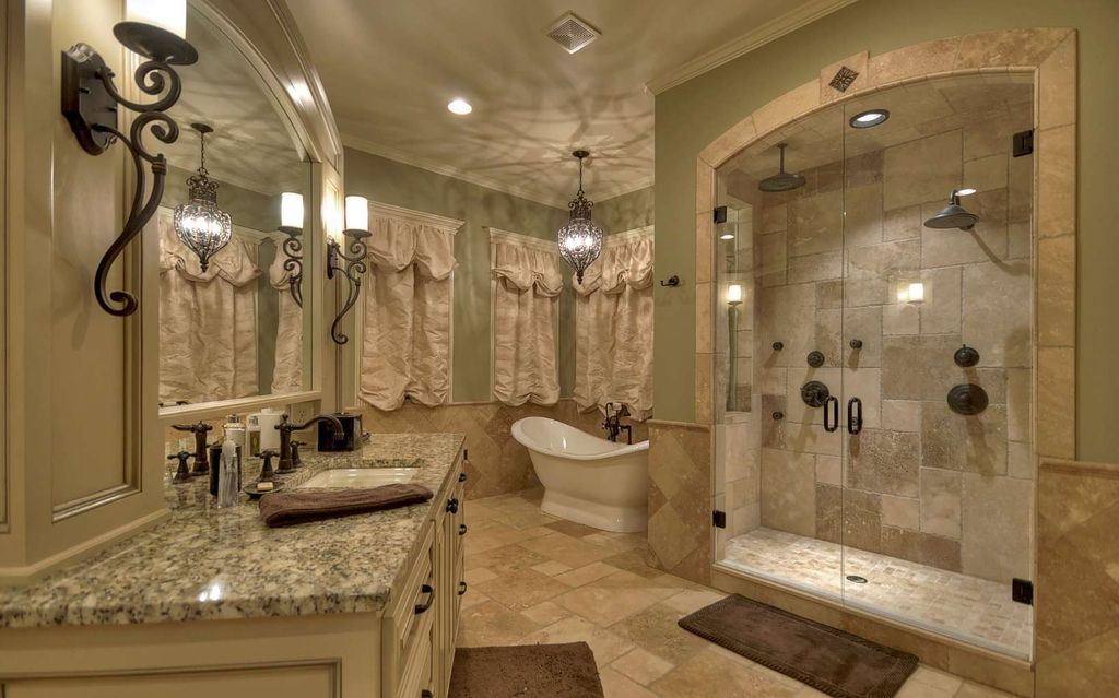 Sumptuous Lakefront Estate Exemplifying Elegance on Lake Blue Ridge Georgia Listed at 9.5 Million 17