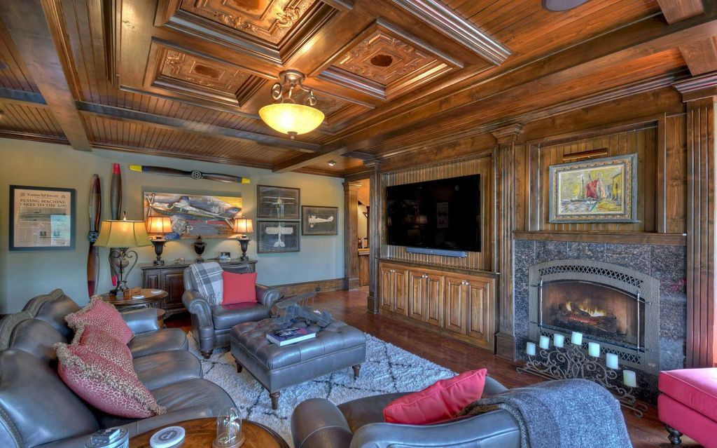 Sumptuous Lakefront Estate Exemplifying Elegance on Lake Blue Ridge Georgia Listed at 9.5 Million 25