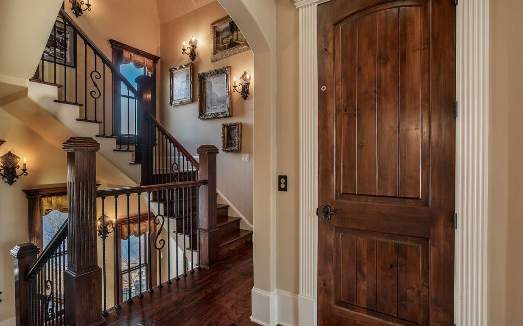 Sumptuous Lakefront Estate Exemplifying Elegance on Lake Blue Ridge Georgia Listed at 9.5 Million 44