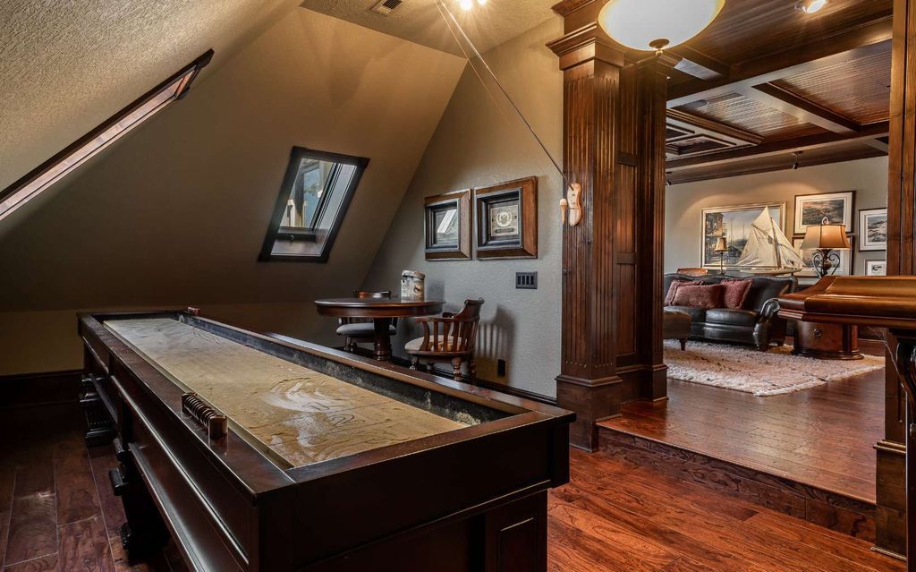 Sumptuous Lakefront Estate Exemplifying Elegance on Lake Blue Ridge Georgia Listed at 9.5 Million 51