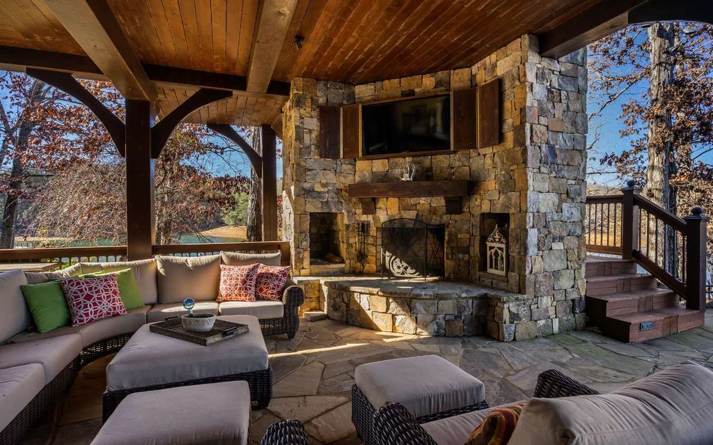 Sumptuous Lakefront Estate Exemplifying Elegance on Lake Blue Ridge Georgia Listed at 9.5 Million 63