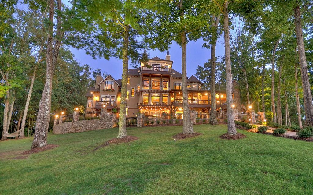 Sumptuous Lakefront Estate Exemplifying Elegance on Lake Blue Ridge Georgia Listed at 9.5 Million 8