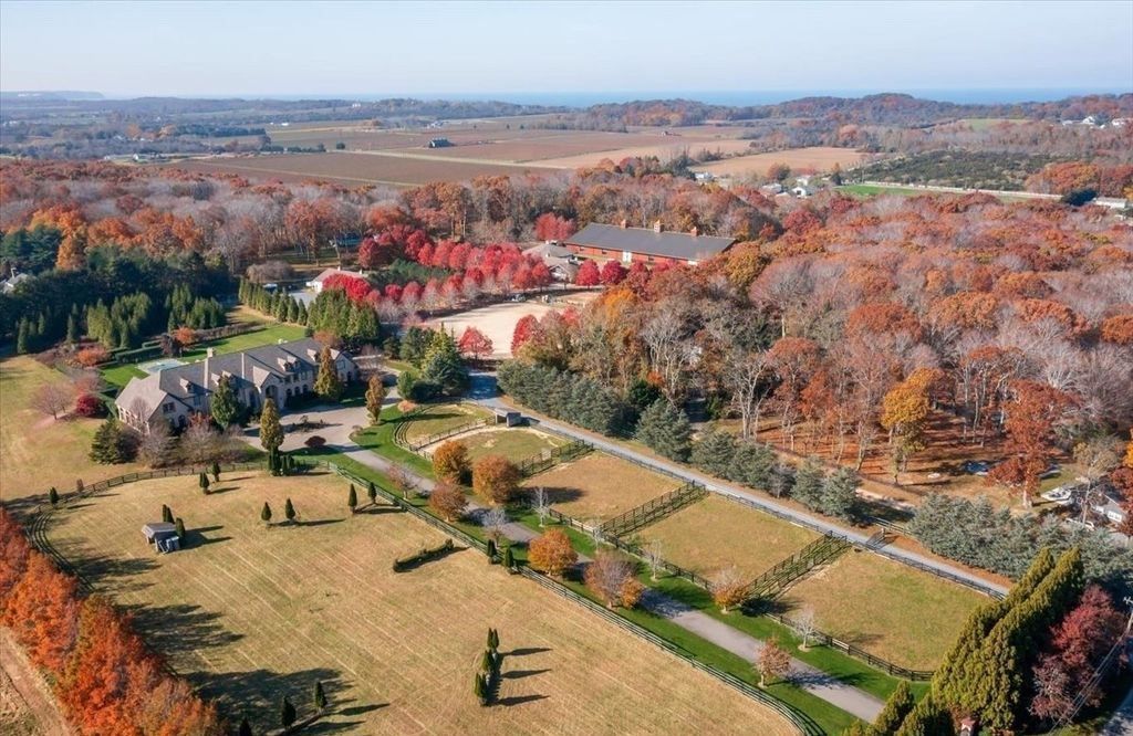 Unrivaled Equestrian Elegance Premier Estate in Mattituck New York Hits the Market for 9999995 31