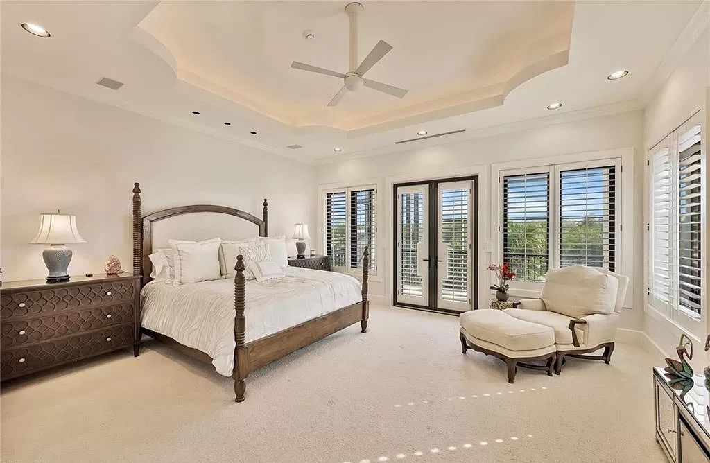 Embrace the pinnacle of coastal luxury at 1450 Gulfstar Dr S, Naples, Florida. Nestled within the exclusive Southpointe Island enclave, this architectural marvel boasts direct Gulf access and recent updates that elevate it to unparalleled sophistication.