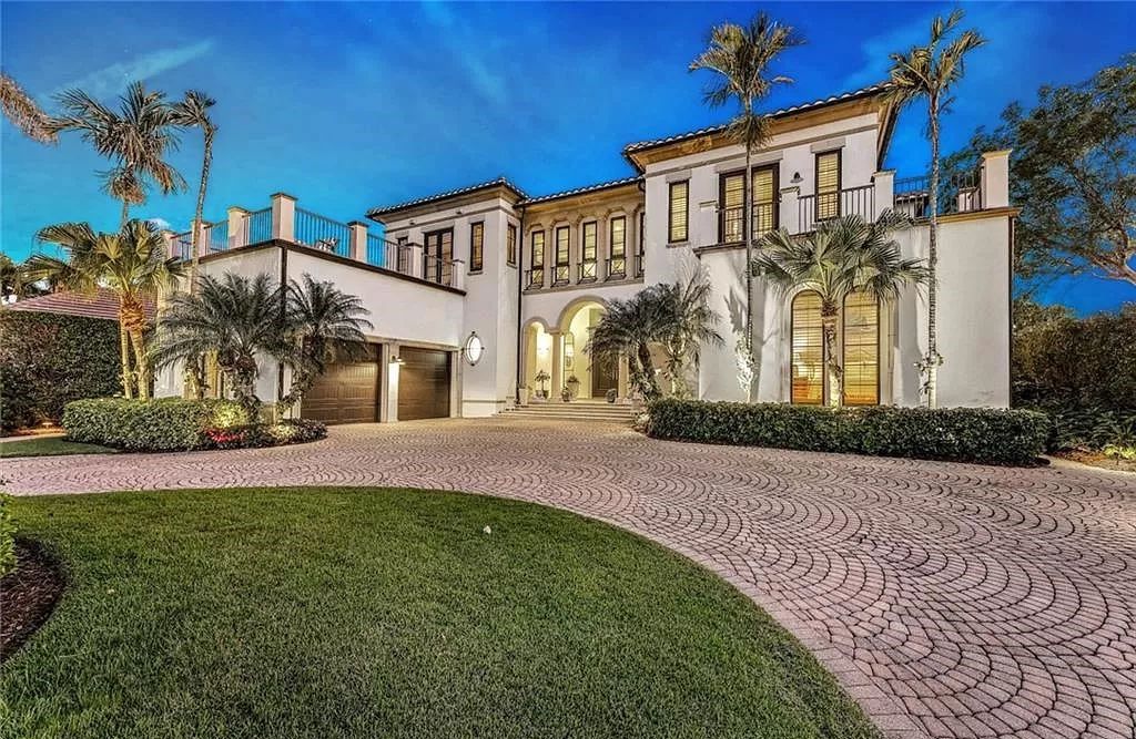 Embrace the pinnacle of coastal luxury at 1450 Gulfstar Dr S, Naples, Florida. Nestled within the exclusive Southpointe Island enclave, this architectural marvel boasts direct Gulf access and recent updates that elevate it to unparalleled sophistication.