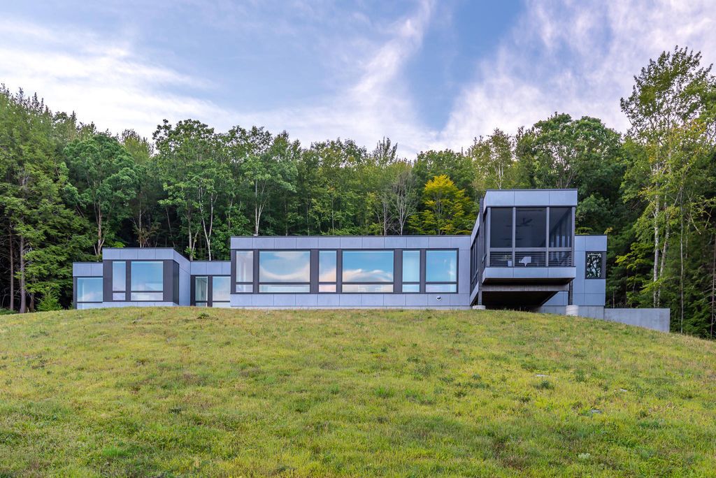 West Stockbridge residence, elegant modular by Resolution: 4 Architecture