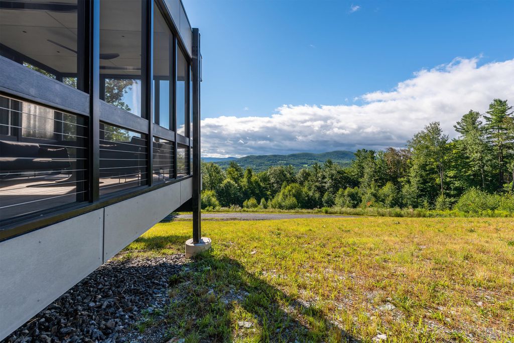 West Stockbridge residence, elegant modular by Resolution: 4 Architecture