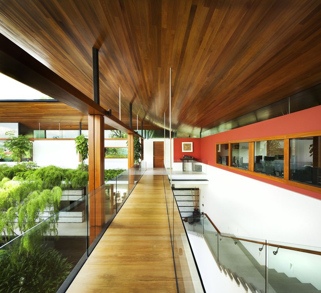 Willow House, Tropical Oasis Integrates Nature and Play by Guz Architects