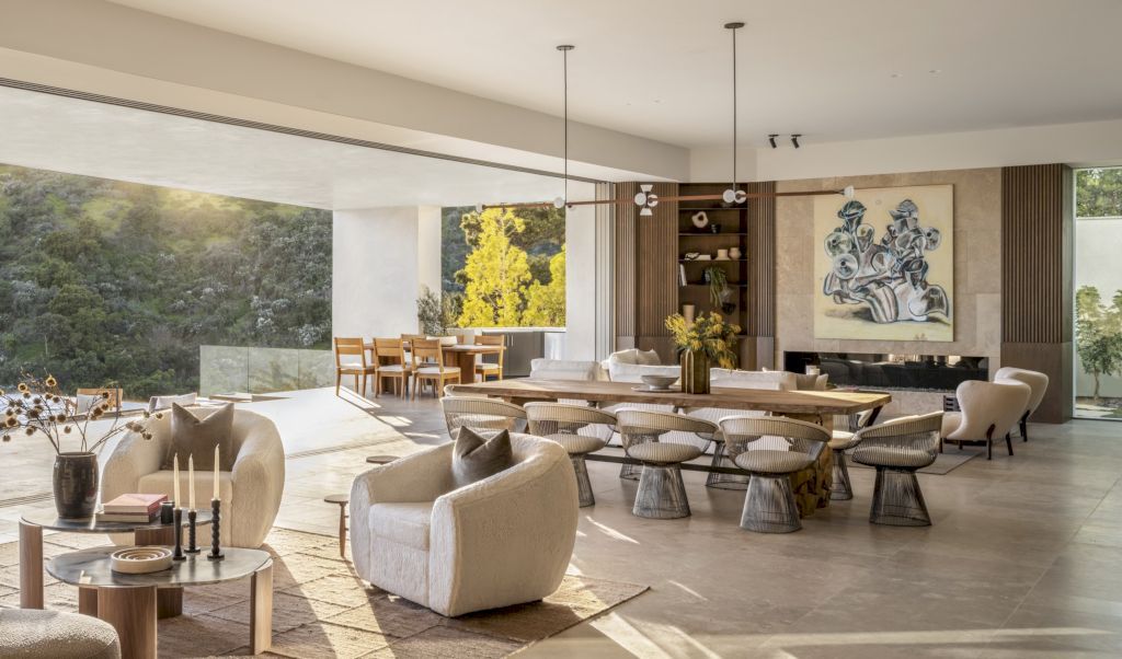 Stradella Ridge House, Harmony of Architecture and Nature by SAOTA