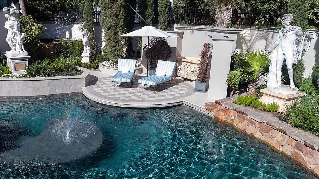 1604 North Blvd Houston TX 77006 22