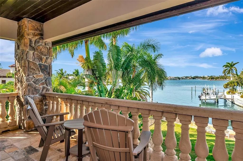 Nestled in the exclusive San Remo Estates of Sarasota, FL, 3544 San Remo Ter presents an extraordinary 8,006 square feet waterfront estate, a harmonious blend of historical charm and modern opulence.