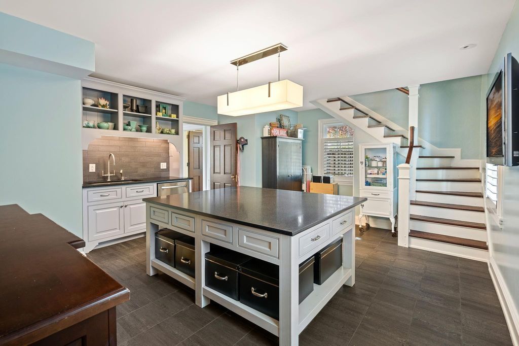 1947 Georgian Revival Masterpiece The Heavner Williams Home in North Carolina Listed at 2.49 Million 17