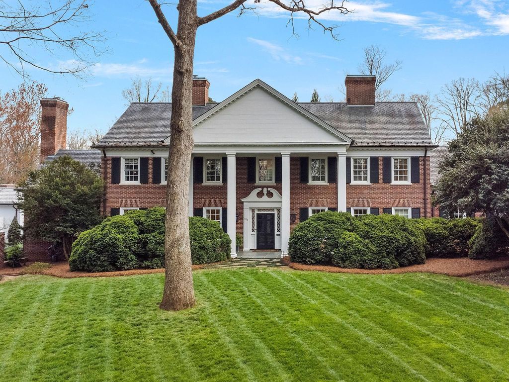 1947 Georgian Revival Masterpiece The Heavner Williams Home in North Carolina Listed at 2.49 Million 4