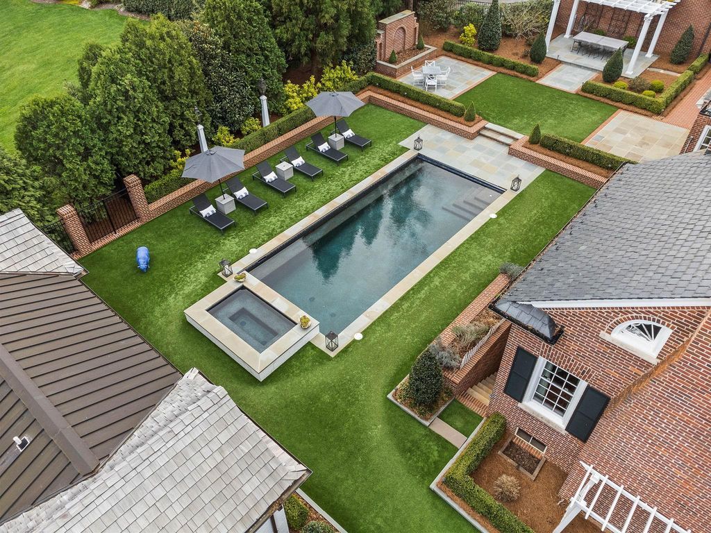 1947 Georgian Revival Masterpiece The Heavner Williams Home in North Carolina Listed at 2.49 Million 43